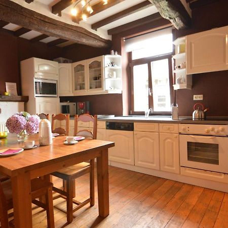Spacious Holiday Home In Teuven With Garden Εξωτερικό φωτογραφία