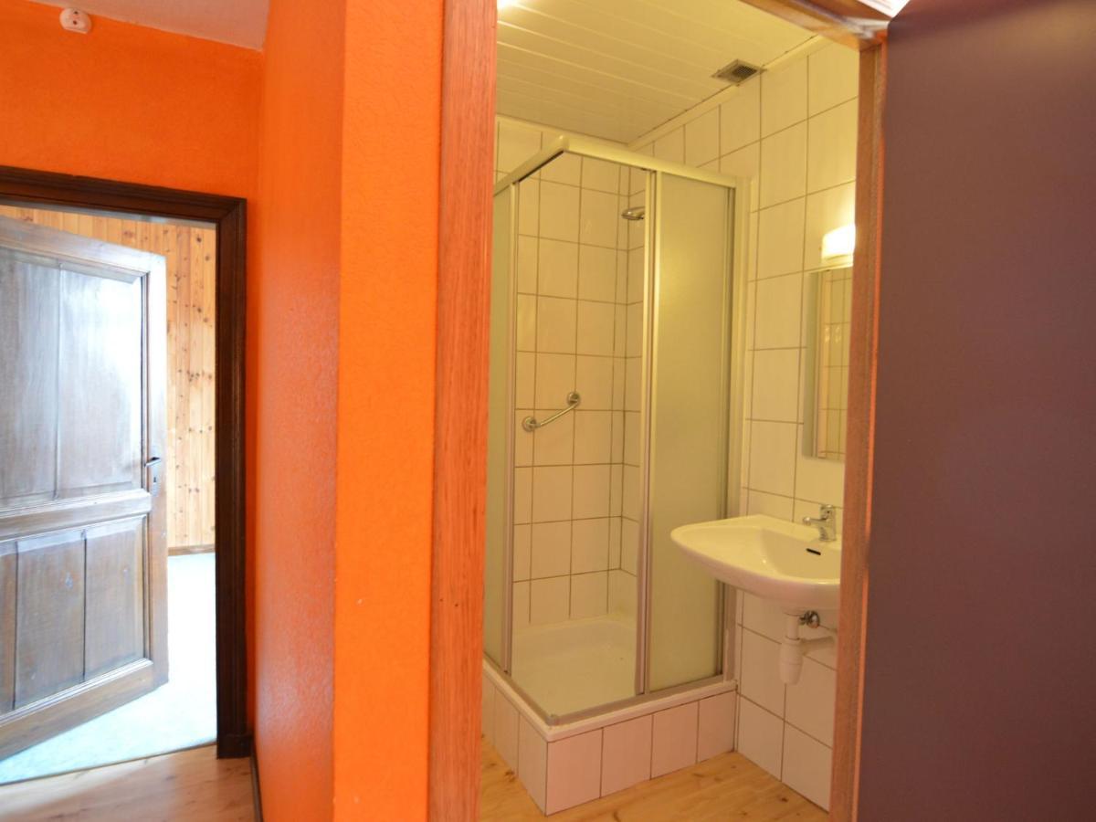 Spacious Holiday Home In Teuven With Garden Εξωτερικό φωτογραφία